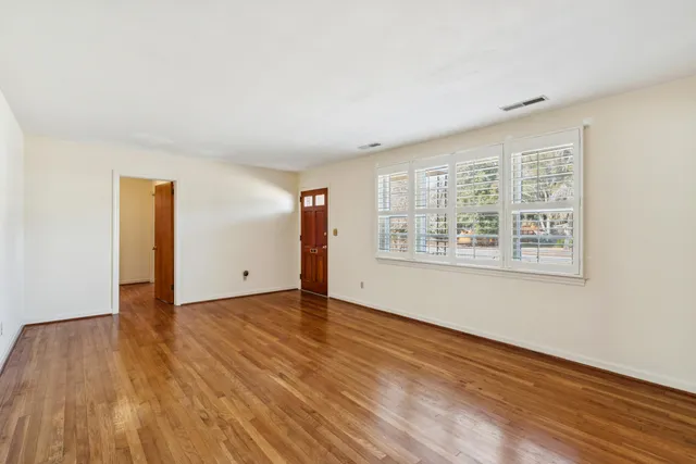 $1,600,000 | 835 Erckmann Drive, Mount Pleasant, SC 29464