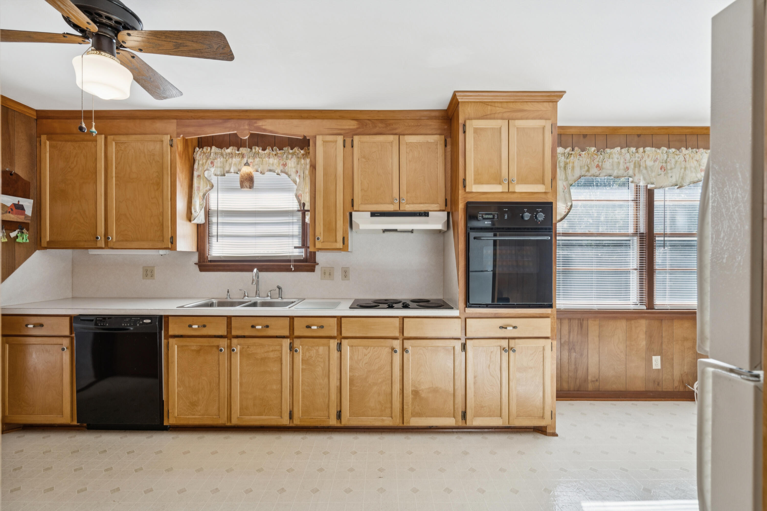 835 Erckmann Drive Mount Pleasant, SC 29464 - Photo 10 of 33 835ErckmannDr-KeenEyeMarketing-018