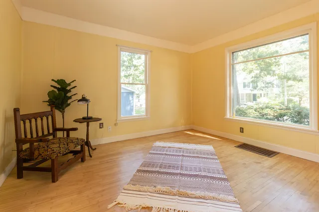 $179,900 | 169 Sumner Street, Berlin, WI 54923