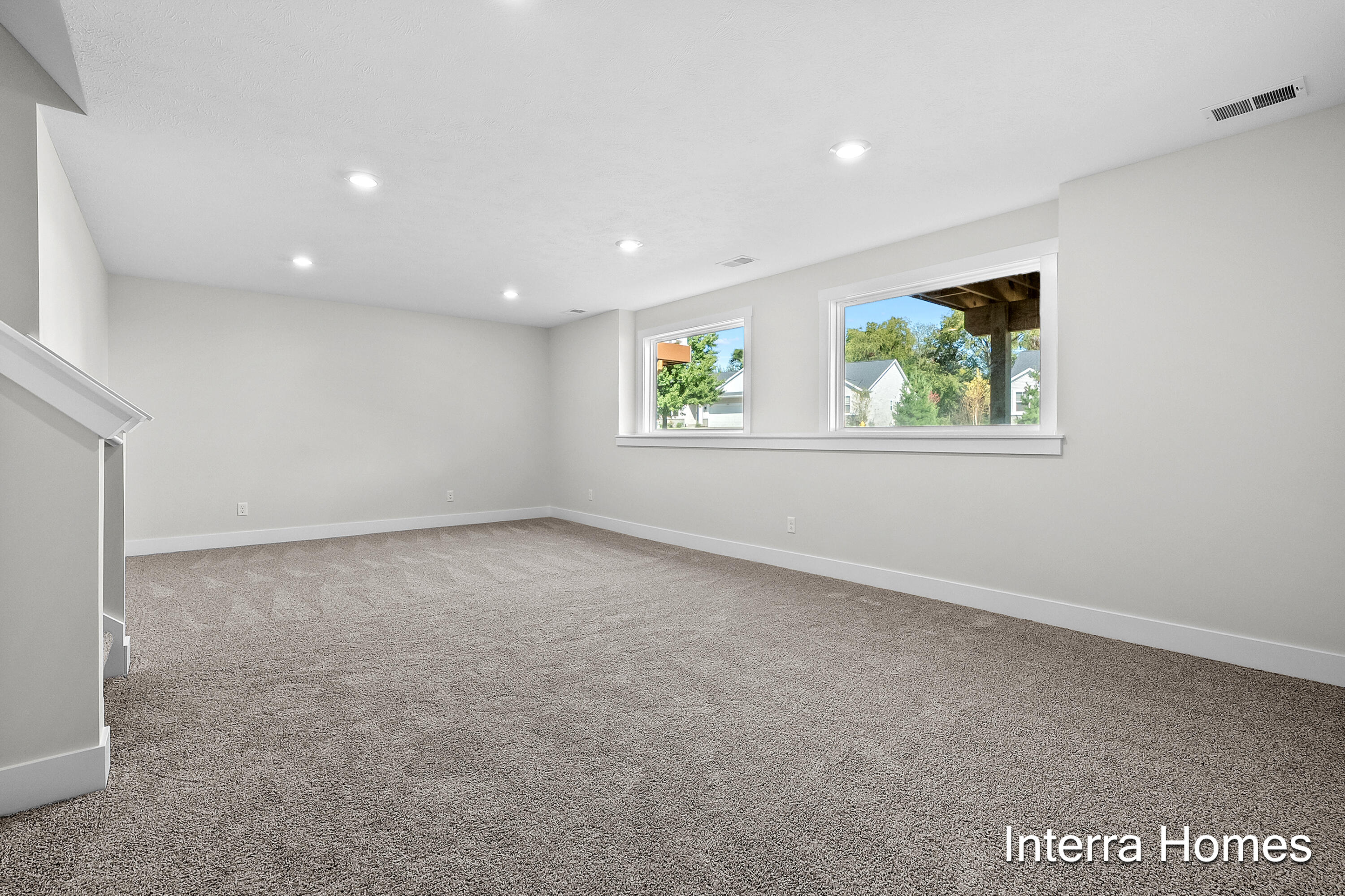 329 Round Hill Road Kalamazoo, MI 49009 - Photo 23 of 34 Round Hill Rd 329 Kalamazoo 49009-23