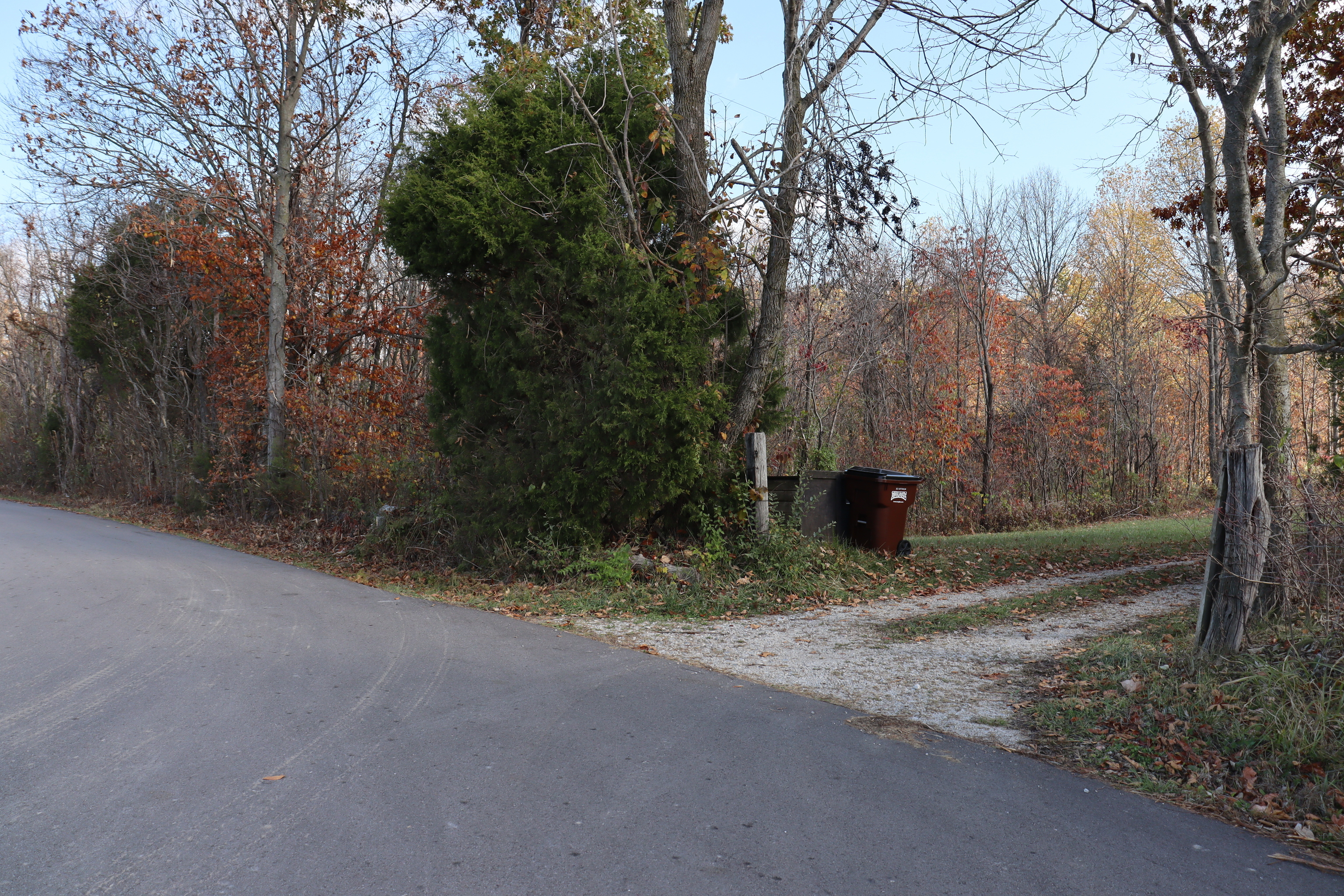 8002 Neill Road Bloomfield, IN 47424 - Photo 7 of 98