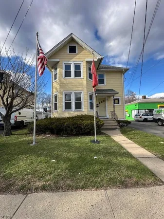 $3,200 | 207 East Blackwell Street, Dover, NJ 07801