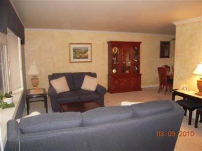 823 Old Beach Road Dyer, IN 46311 - Photo 2 of 9 a living room with furniture and a couch