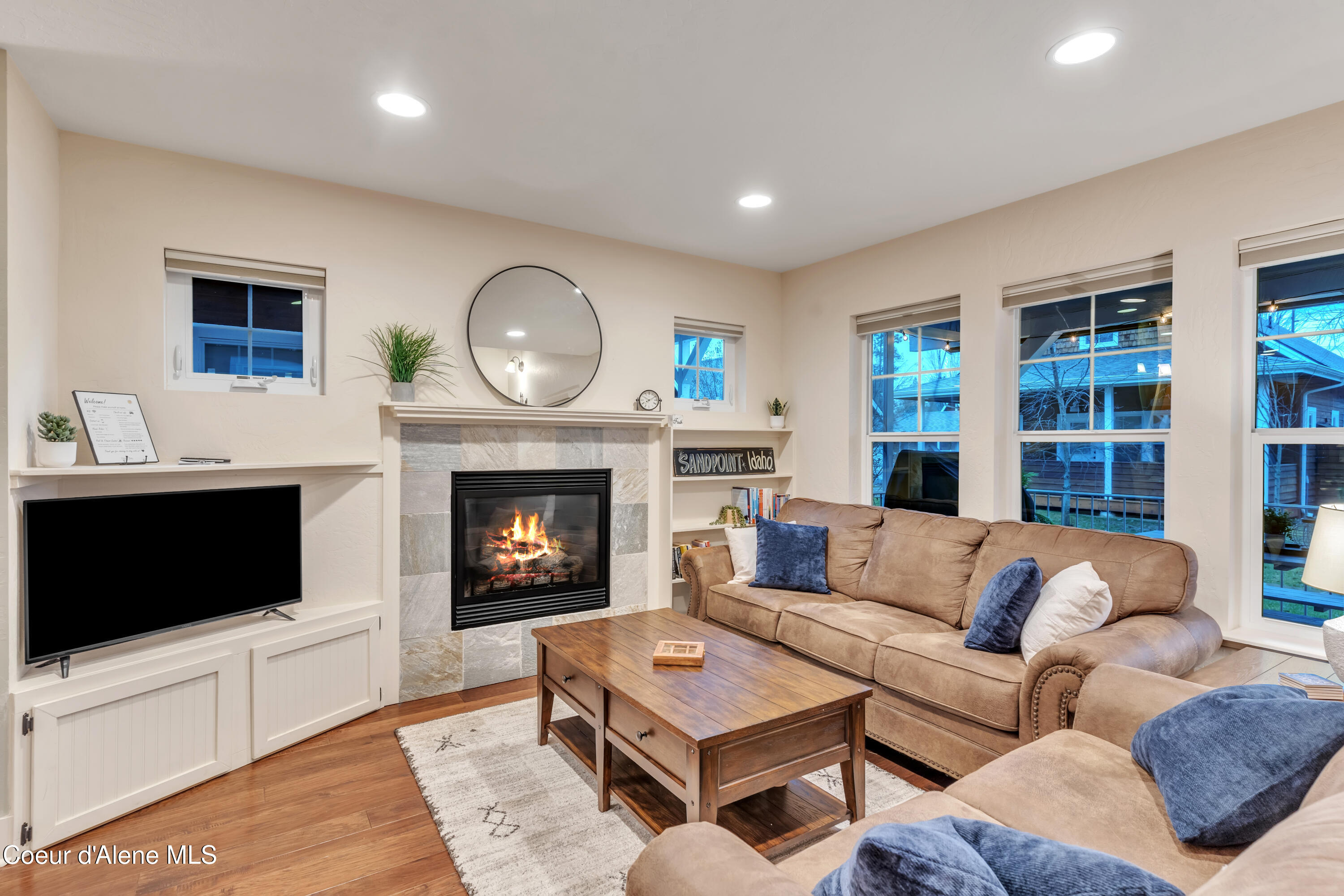209 Pomrankey Lane Dover, ID 83825 - Photo 5 of 20 Living Room