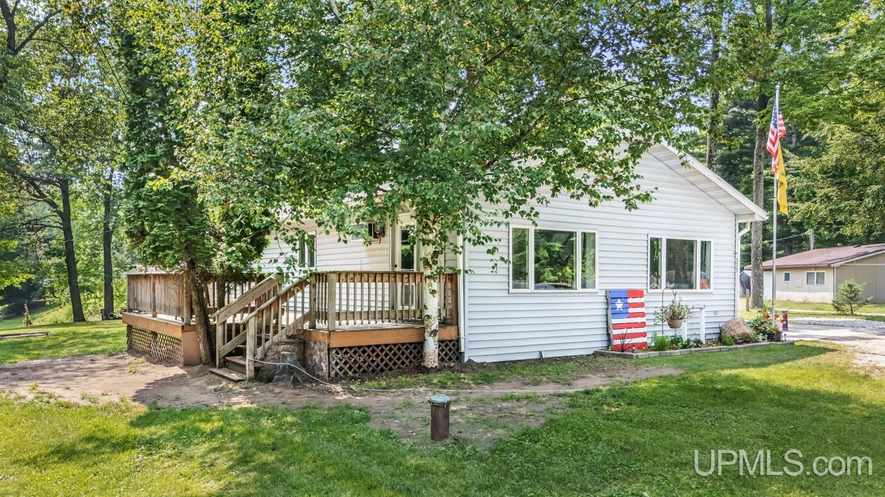 5373 18th Road Escanaba, MI 49829 - Photo 19 of 21