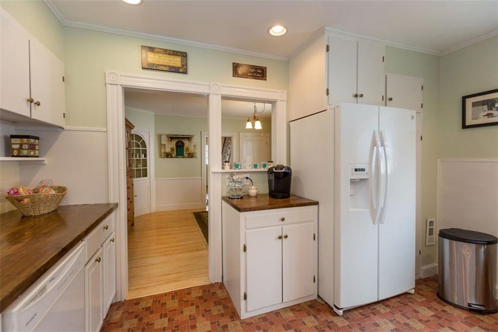 253 Centre Street Bath, ME 04530 - Photo 7 of 35 Photo