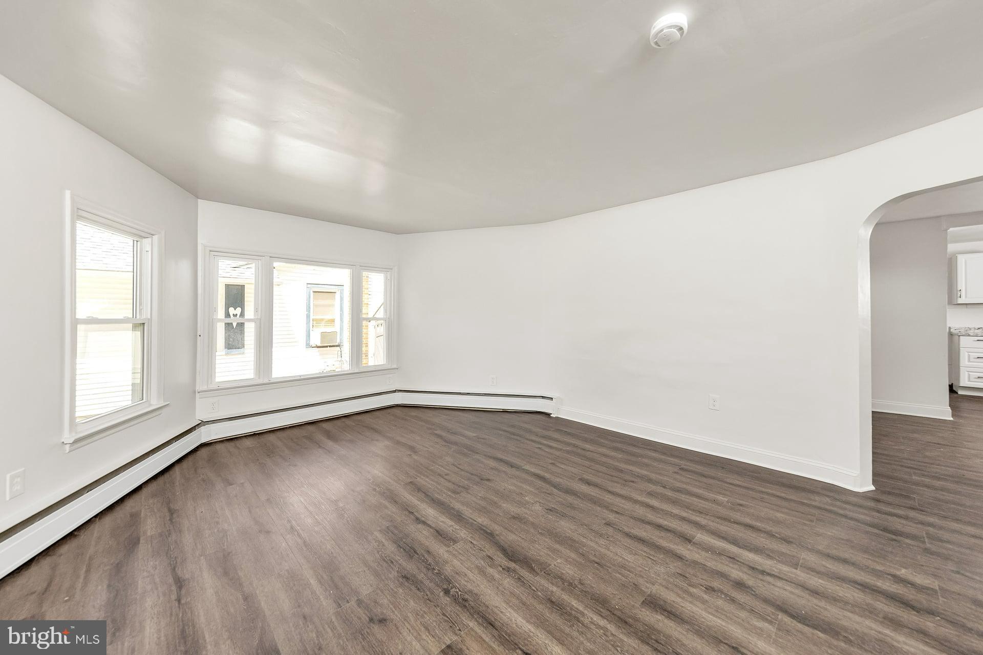 277 Jefferson Street Carneys Point, NJ 08069 - Photo 6 of 11