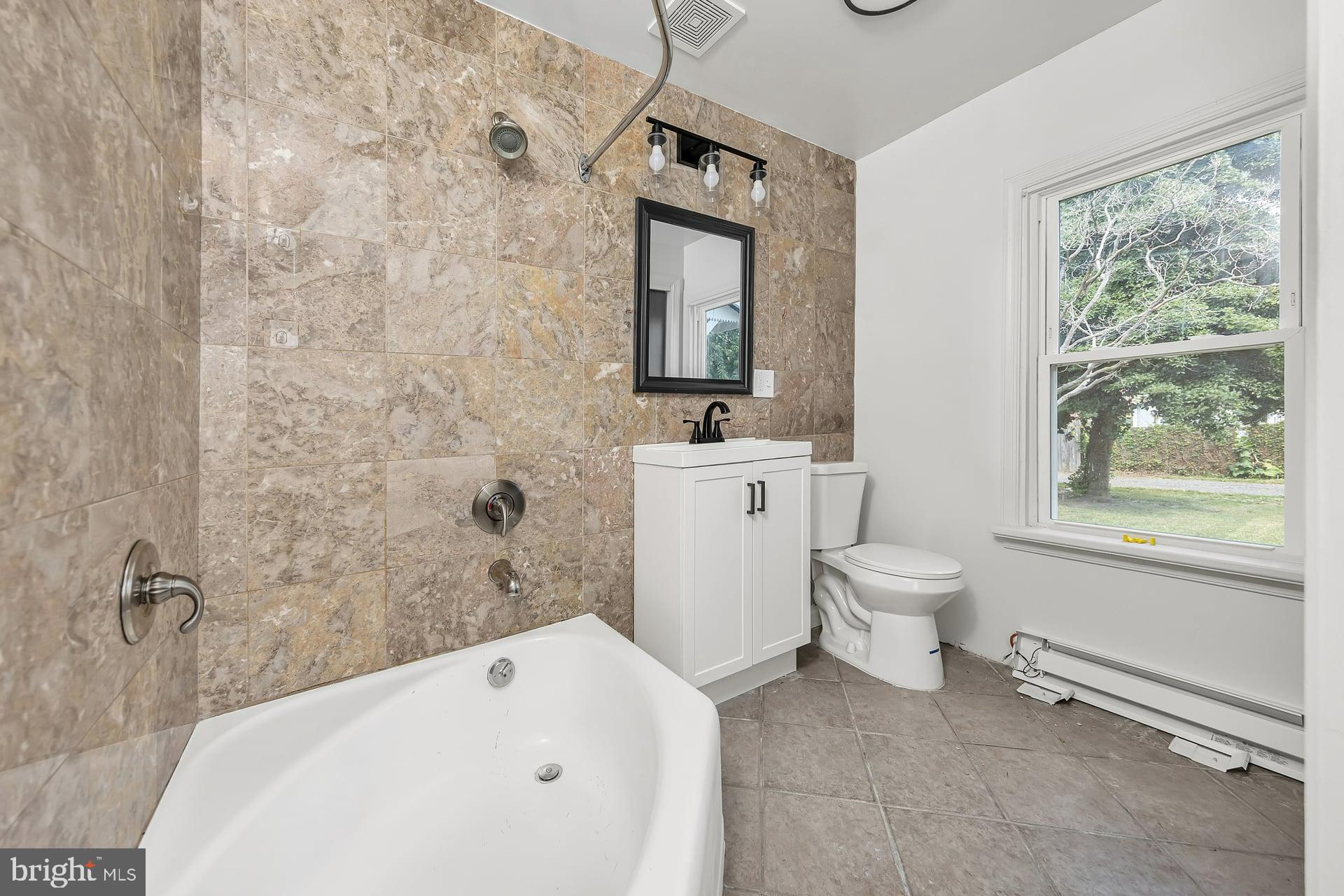 277 Jefferson Street Carneys Point, NJ 08069 - Photo 10 of 11