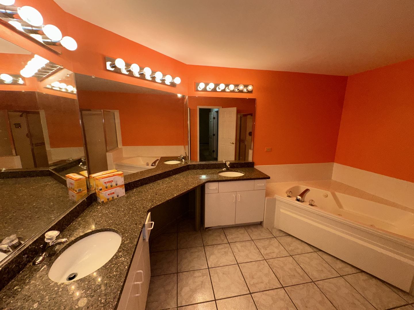 802 Butternut Lane, Unit C Mount Prospect, IL 60056 - Photo 13 of 19