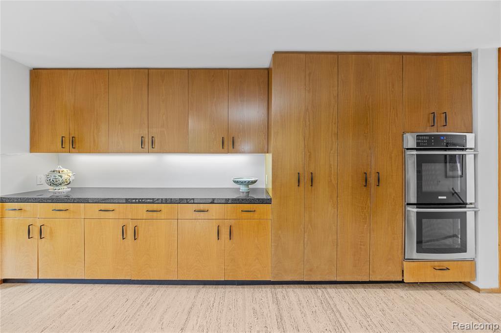 5035 Ponvalley Road Bloomfield Hills, MI 48302 - Photo 14 of 68 Gallery Image 14