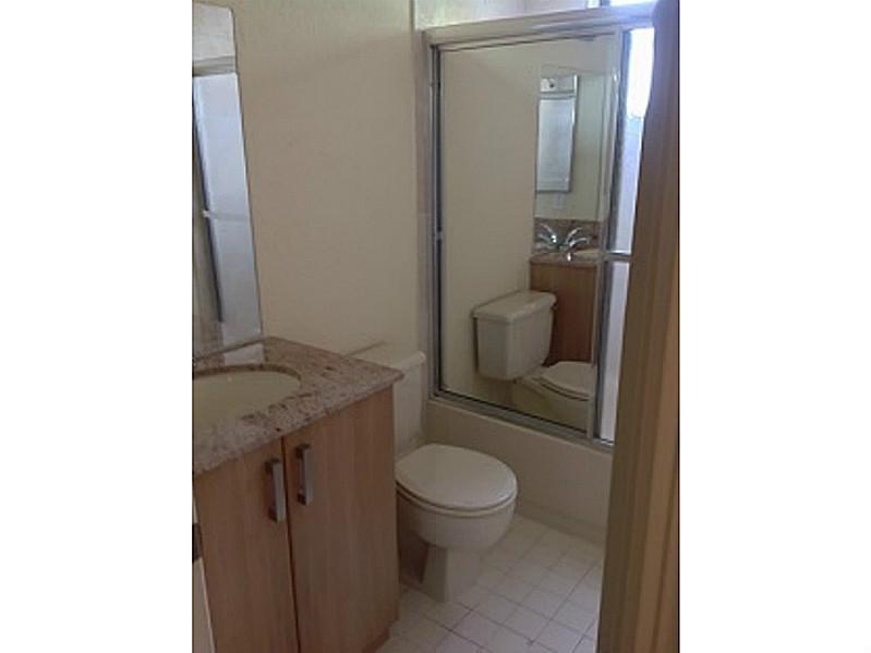 10527 Northwest 8th Street, Unit 10527 Pembroke Pines, FL 33026 - Photo 7 of 16