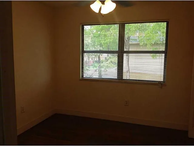 $2,800 | 10527 Northwest 8th Street, Unit 10527, Pembroke Pines, FL 33026