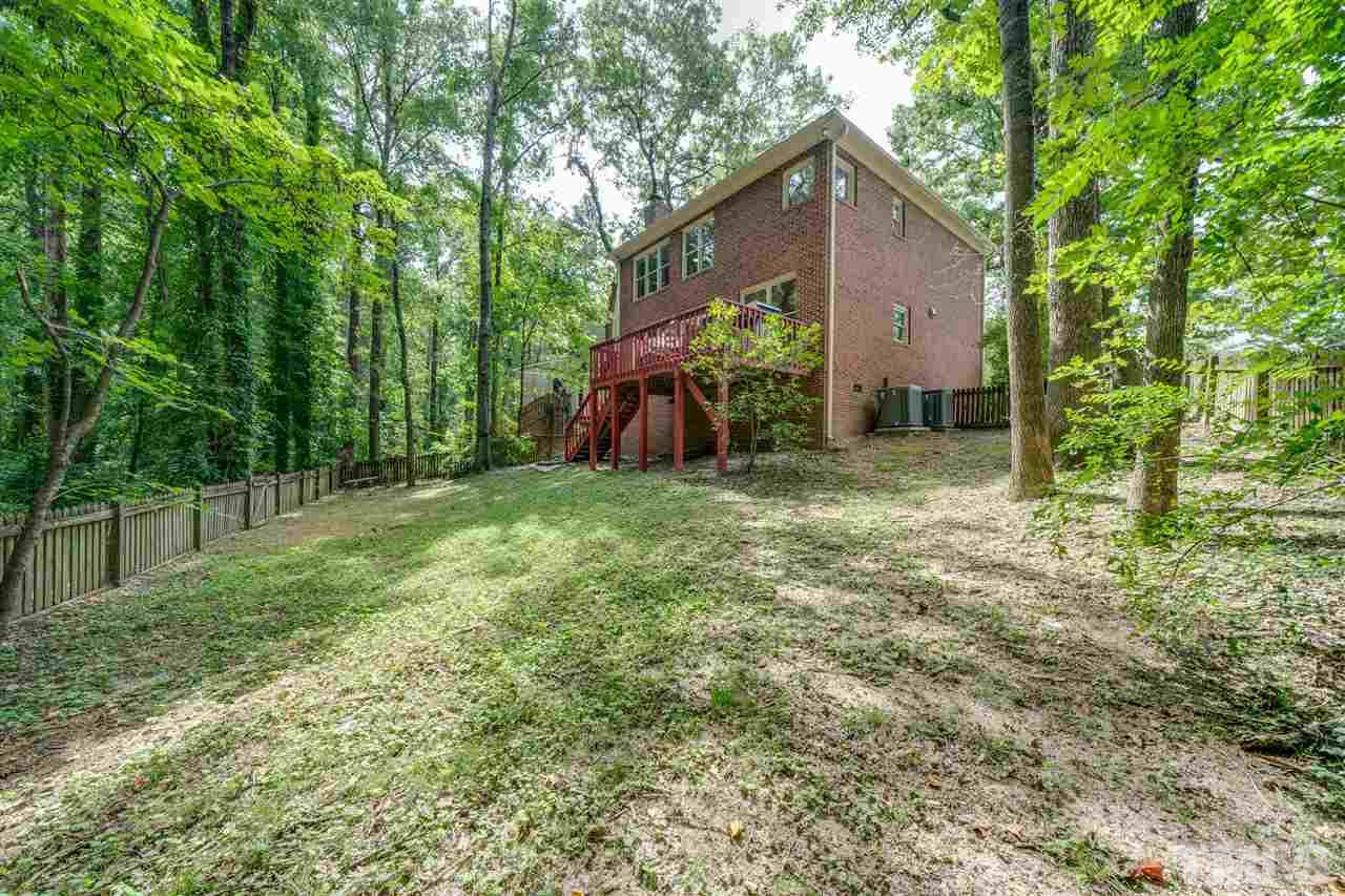 4513 Latrobe Court Raleigh, NC 27604 - Photo 4 of 29 Gallery Image 4