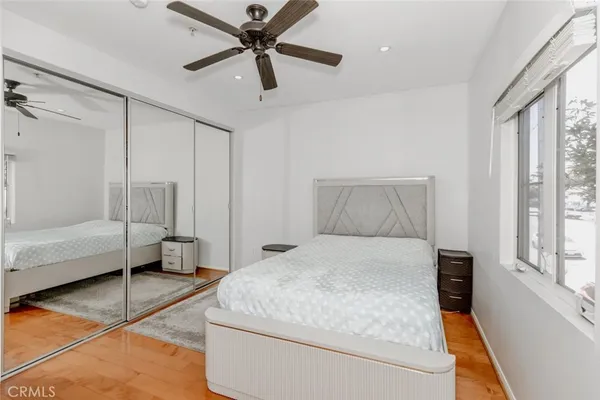 $490,000 | 11124 Burbank Boulevard, Unit 101, North Hollywood, CA 91601