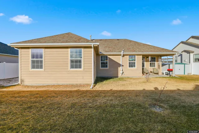 $435,000 | 2213 Inca Trail, Casper, WY 82601