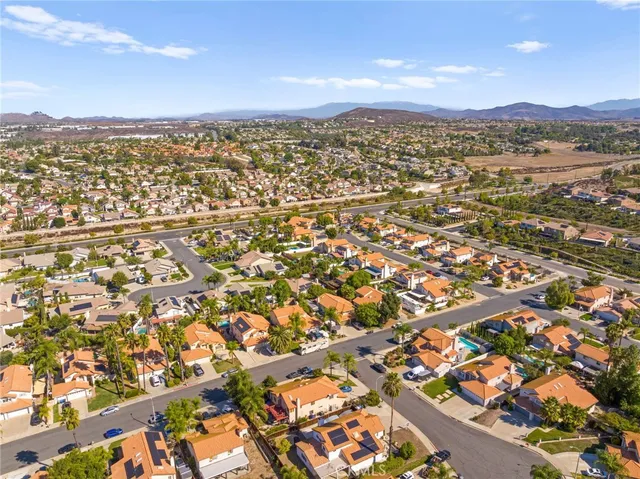 $700,000 | 40219 Donomore Court, Temecula, CA 92591