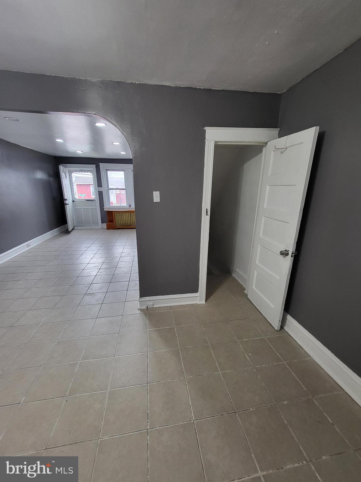 7103 Seaford Road Upper Darby, PA 19082 - Photo 30 of 40