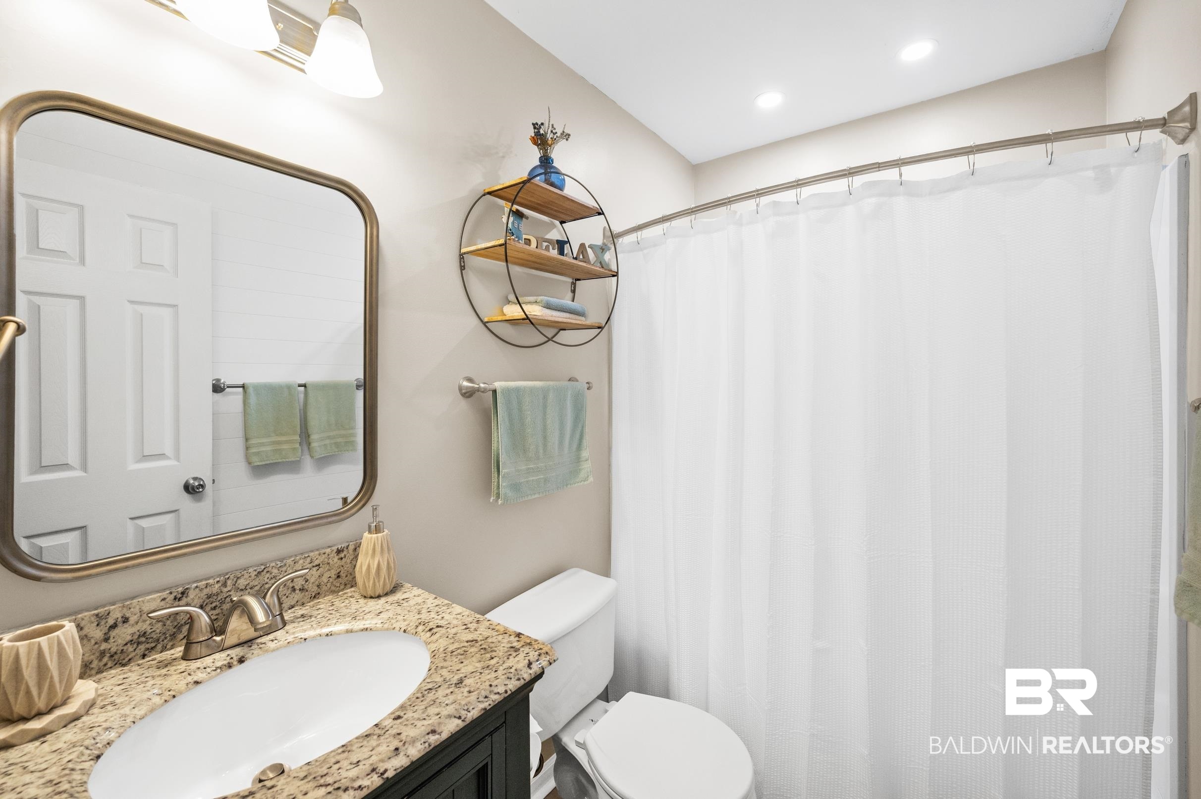1517 Regency Road, Unit 12 Gulf Shores, AL 36542 - Photo 14 of 25 Gallery Image 14