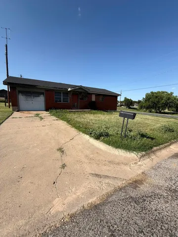 $49,900 | 721 East 15th Avenue, Pampa, TX 79065