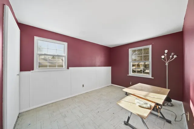 $199,900 | 2375 Windemere Drive, Jackson, MI 49202