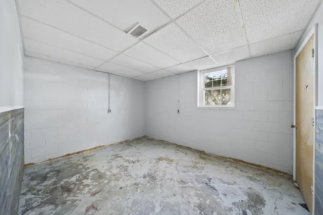 $199,900 | 2375 Windemere Drive, Jackson, MI 49202