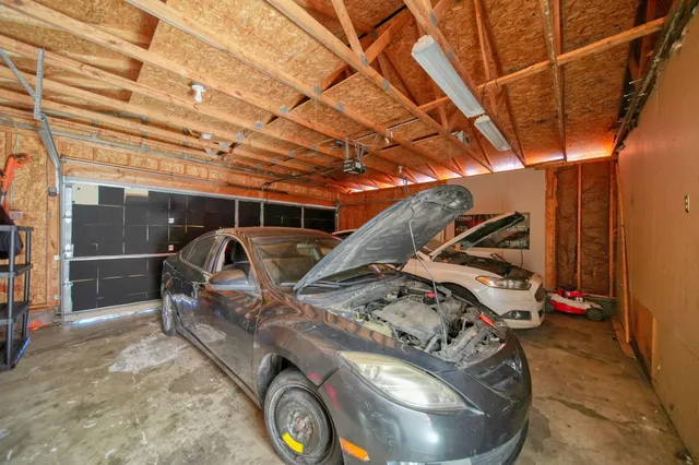 $199,900 | 2375 Windemere Drive, Jackson, MI 49202