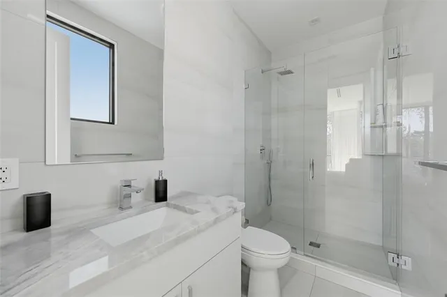 $5,899,000 | 1517 Southeast 12th Court, Fort Lauderdale, FL 33316