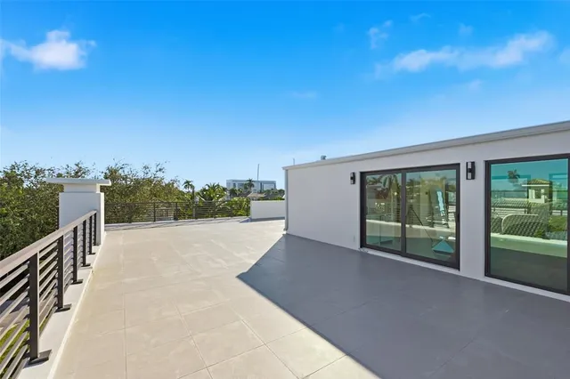 $5,899,000 | 1517 Southeast 12th Court, Fort Lauderdale, FL 33316