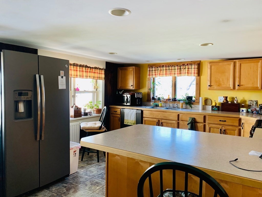 336 Haydenville Road Whately, MA 01093 - Photo 5 of 20