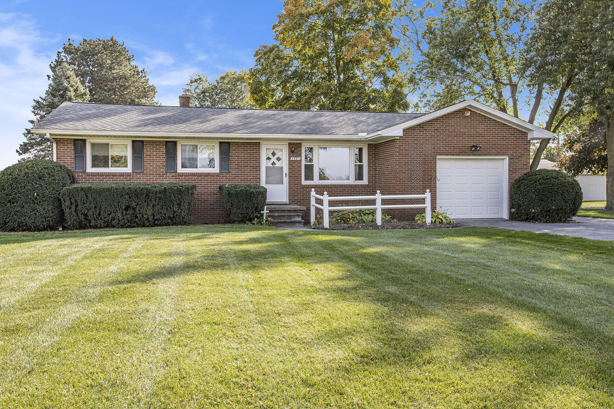 4881 Weber Road Saline, MI 48176 - Photo 17 of 52 002_mg_9121_0