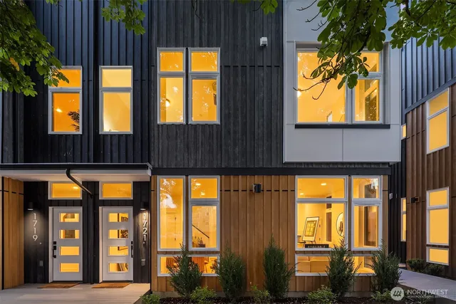 $995,950 | 1733 17th Avenue, Seattle, WA 98122