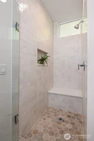 $995,950 | 1733 17th Avenue, Seattle, WA 98122