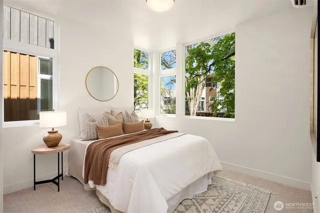 $995,950 | 1733 17th Avenue, Seattle, WA 98122