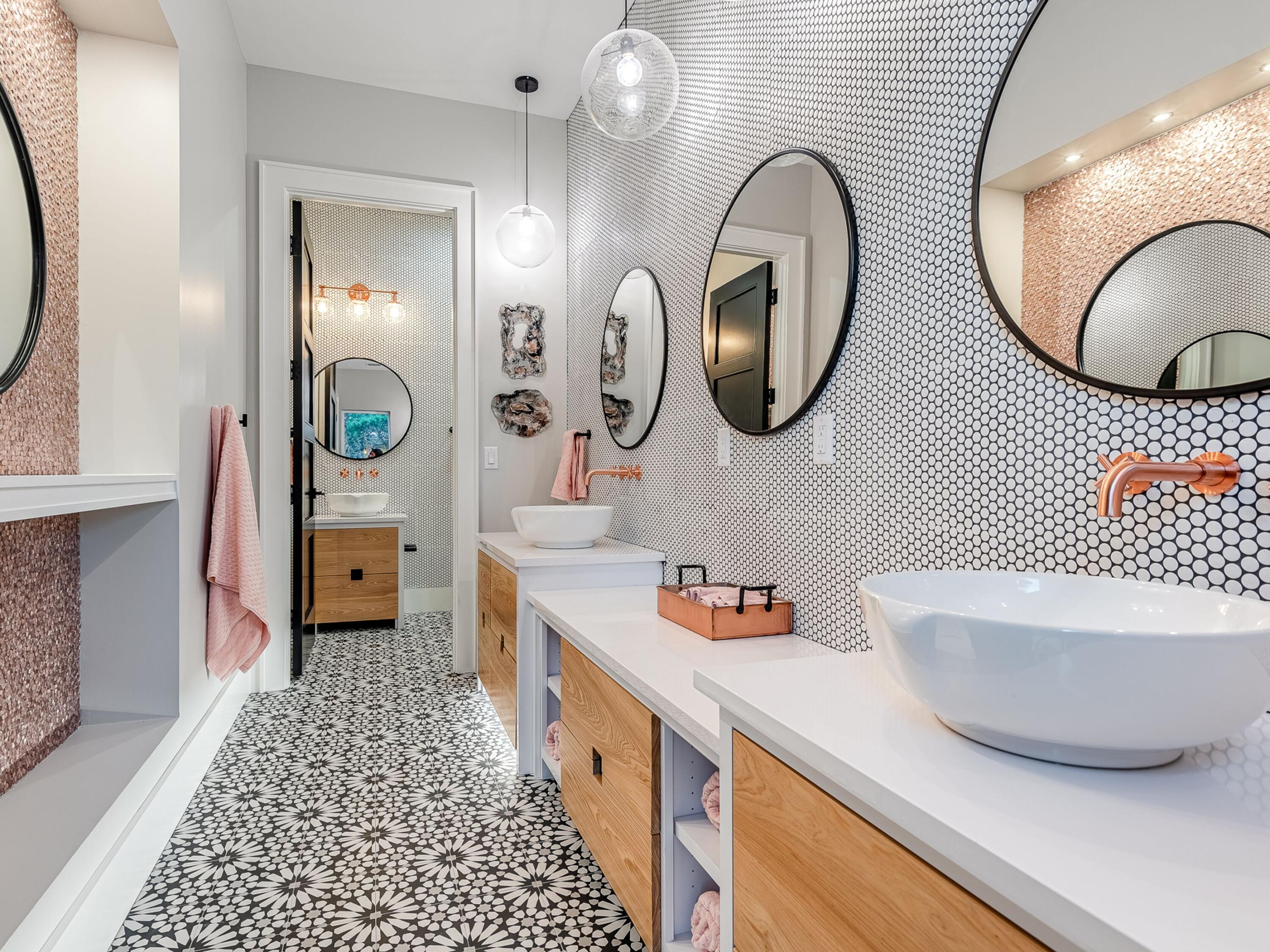 124 Hilltop Drive Santa Rosa Beach, FL 32459 - Photo 42 of 65 a bathroom with a double vanity sink mirror and bathtub