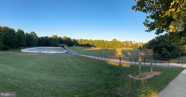 $240,000 | 811 Stratford Way, Unit D, Frederick, MD 21701