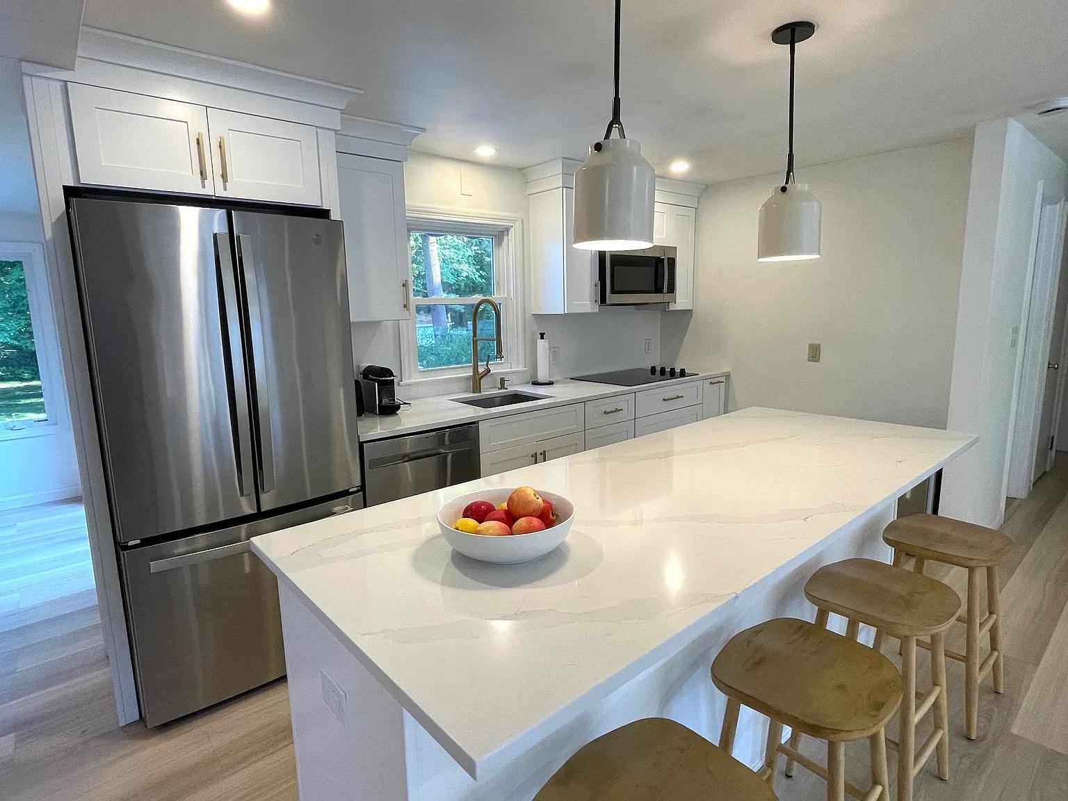 370 Wallis Road Rye, NH 03870 - Photo 8 of 33