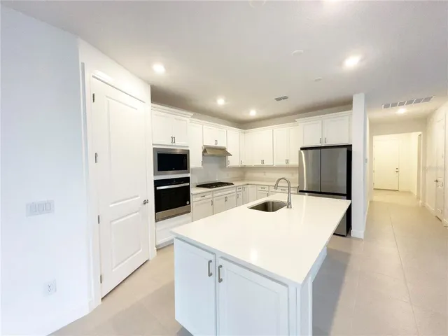 $3,000 | 10011 Long Meadow Avenue, Parrish, FL 34219