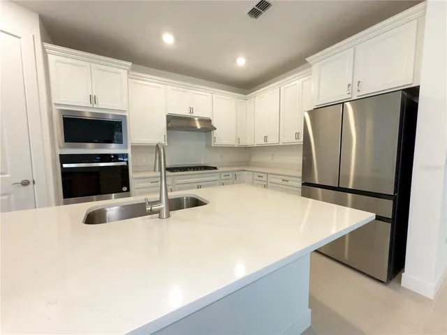 $3,000 | 10011 Long Meadow Avenue, Parrish, FL 34219