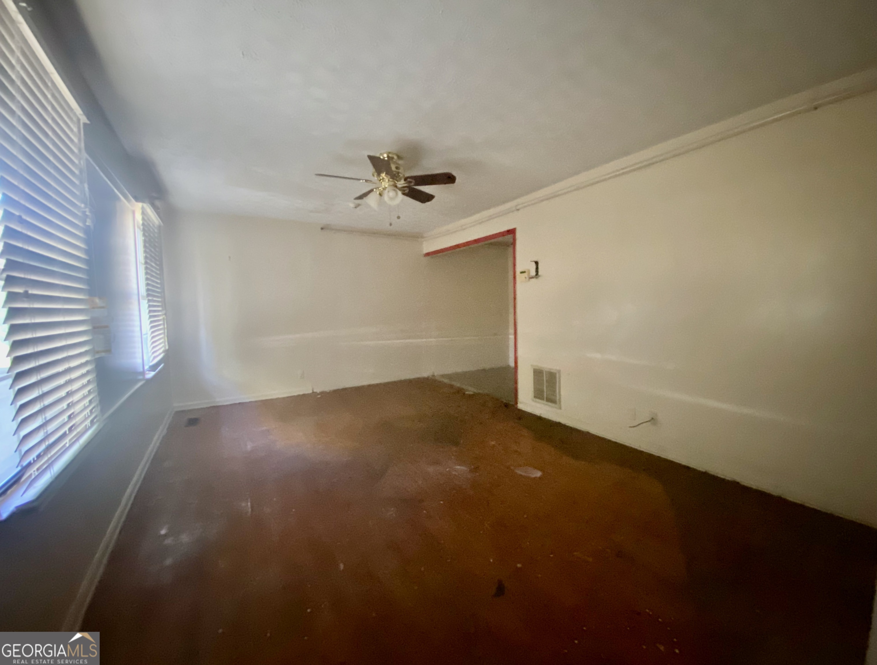 65 Mathews Street Fort Valley, GA 31030 - Photo 3 of 32