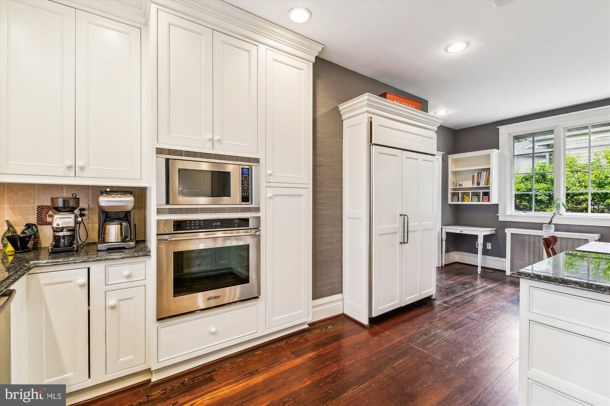 205 Ridgewood Road Baltimore, MD 21210 - Photo 23 of 71 Kitchen sub-zero refrigerator