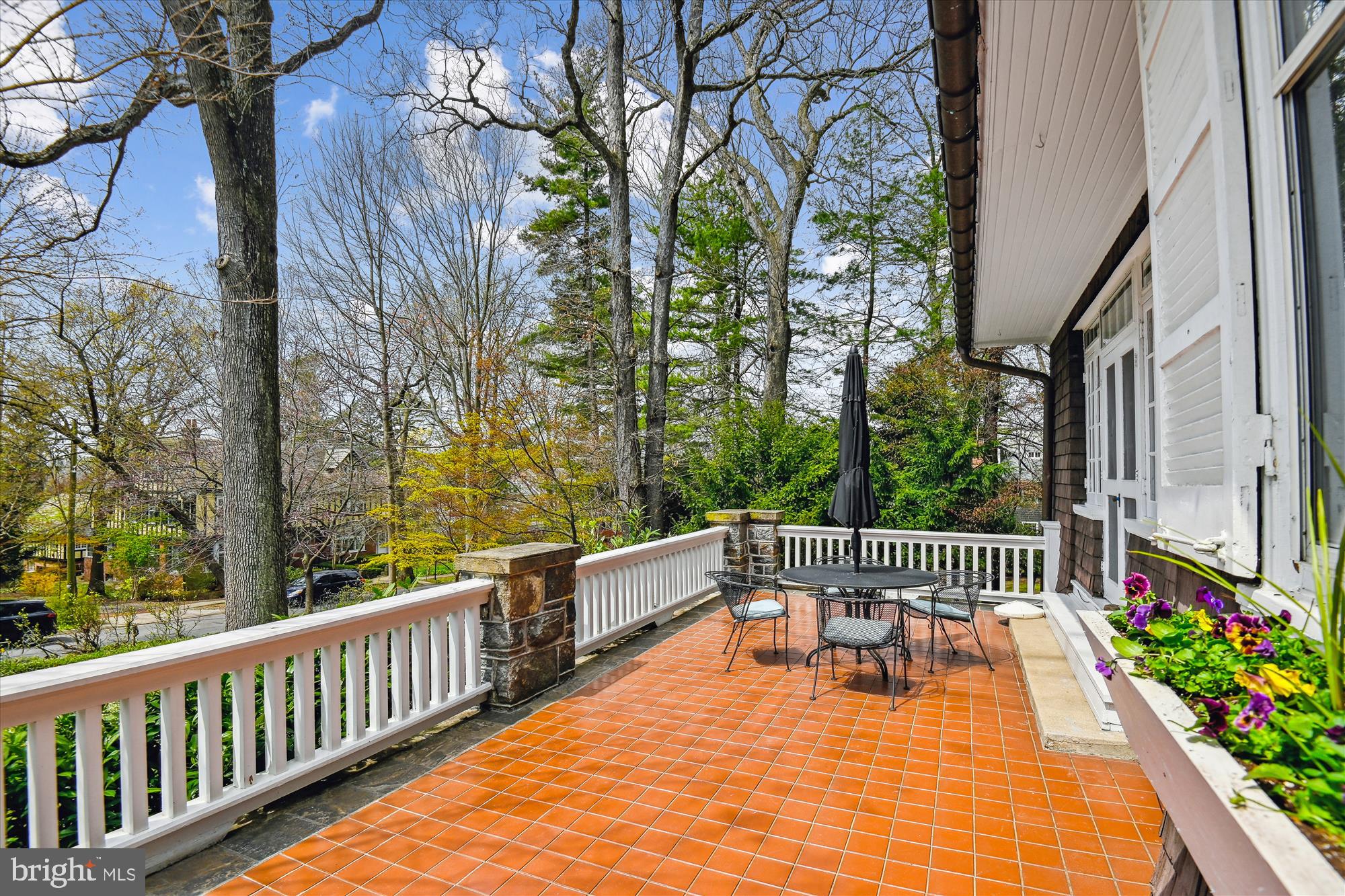 205 Ridgewood Road Baltimore, MD 21210 - Photo 3 of 71 Front Porch