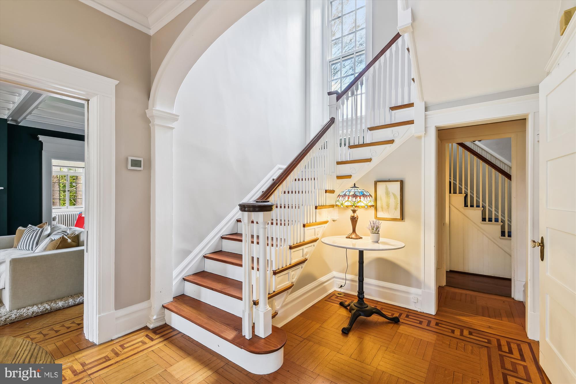 205 Ridgewood Road Baltimore, MD 21210 - Photo 9 of 71 Foyer