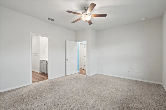 $2,300 | 204 Jordan Valley Drive, Liberty Hill, TX 78642