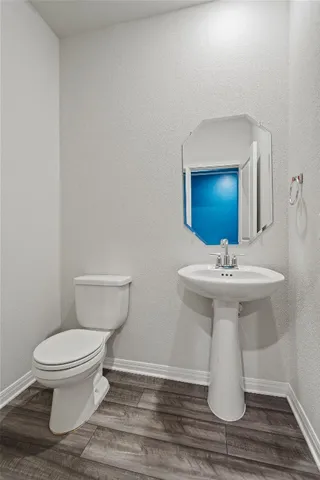 $2,300 | 204 Jordan Valley Drive, Liberty Hill, TX 78642