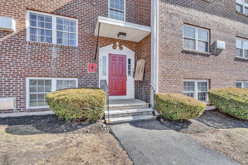 243 Boston Post Road East, Unit 6 Marlborough, MA 01752 - Photo 17 of 28 Gallery Image 17