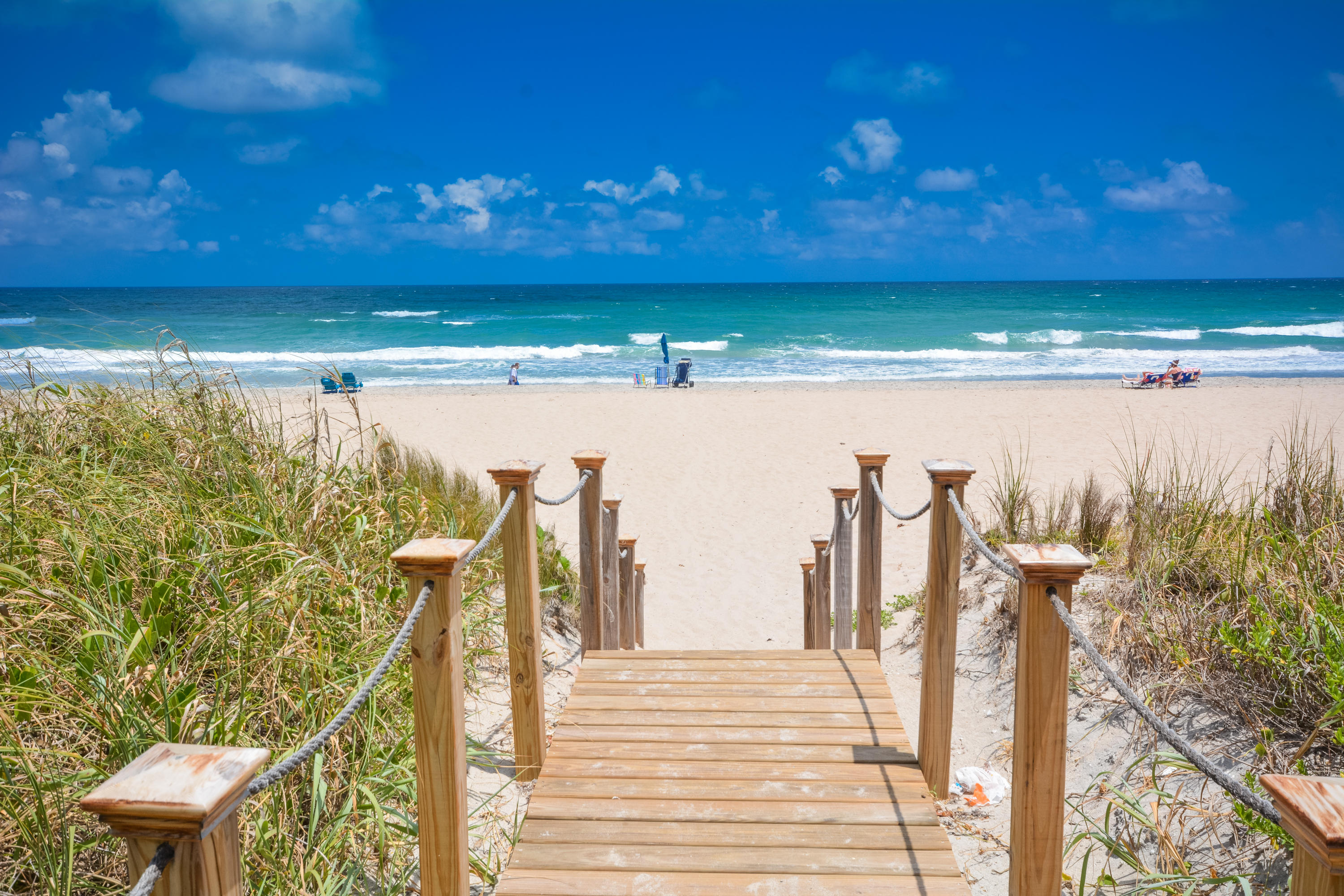 2780 South Ocean Boulevard, Unit 306 Palm Beach, FL 33480 - Photo 27 of 37 a view of a lake with a outdoor space
