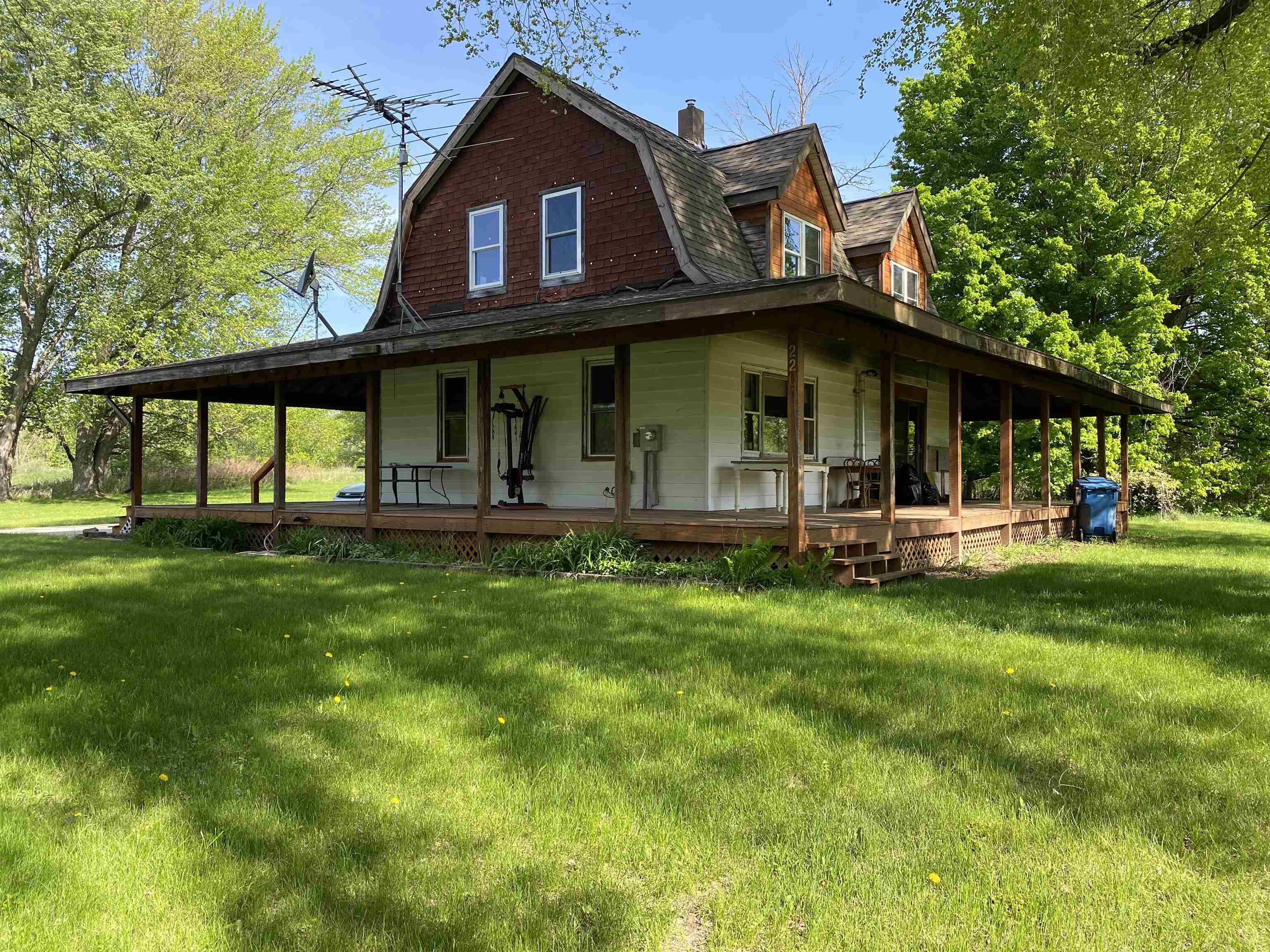 2261 Swanstra Road Gladwin, MI 48624 - Photo 1 of 59 1900184.JPG