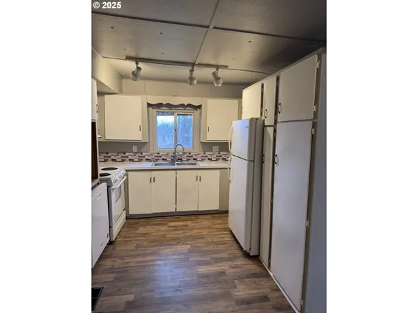 $30,000 | 53752 Appleton Road, Unit 61, Milton Freewater, OR 97862
