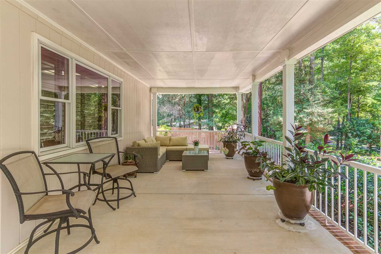 Entry porch
