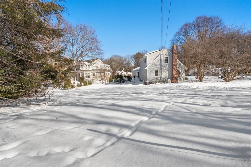 101 Adams Road Concord, MA 01742 - Photo 5 of 26 a view of city